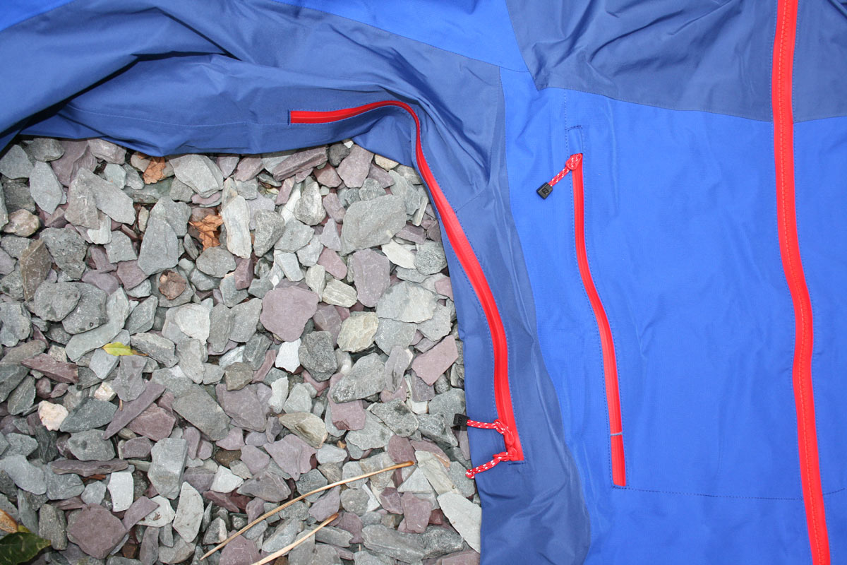 ジャケット・アウター berghaus CIVETTA II SHELL JKT S-size Berghaus CIVETTA II SHELL JKT AM Size: L Red x blue Men | eBay