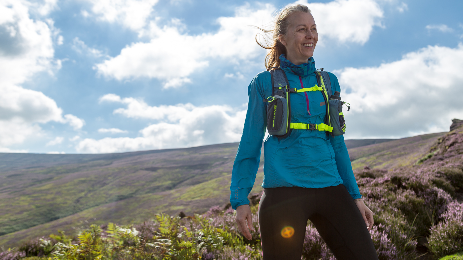 nathan fireball hydration vest