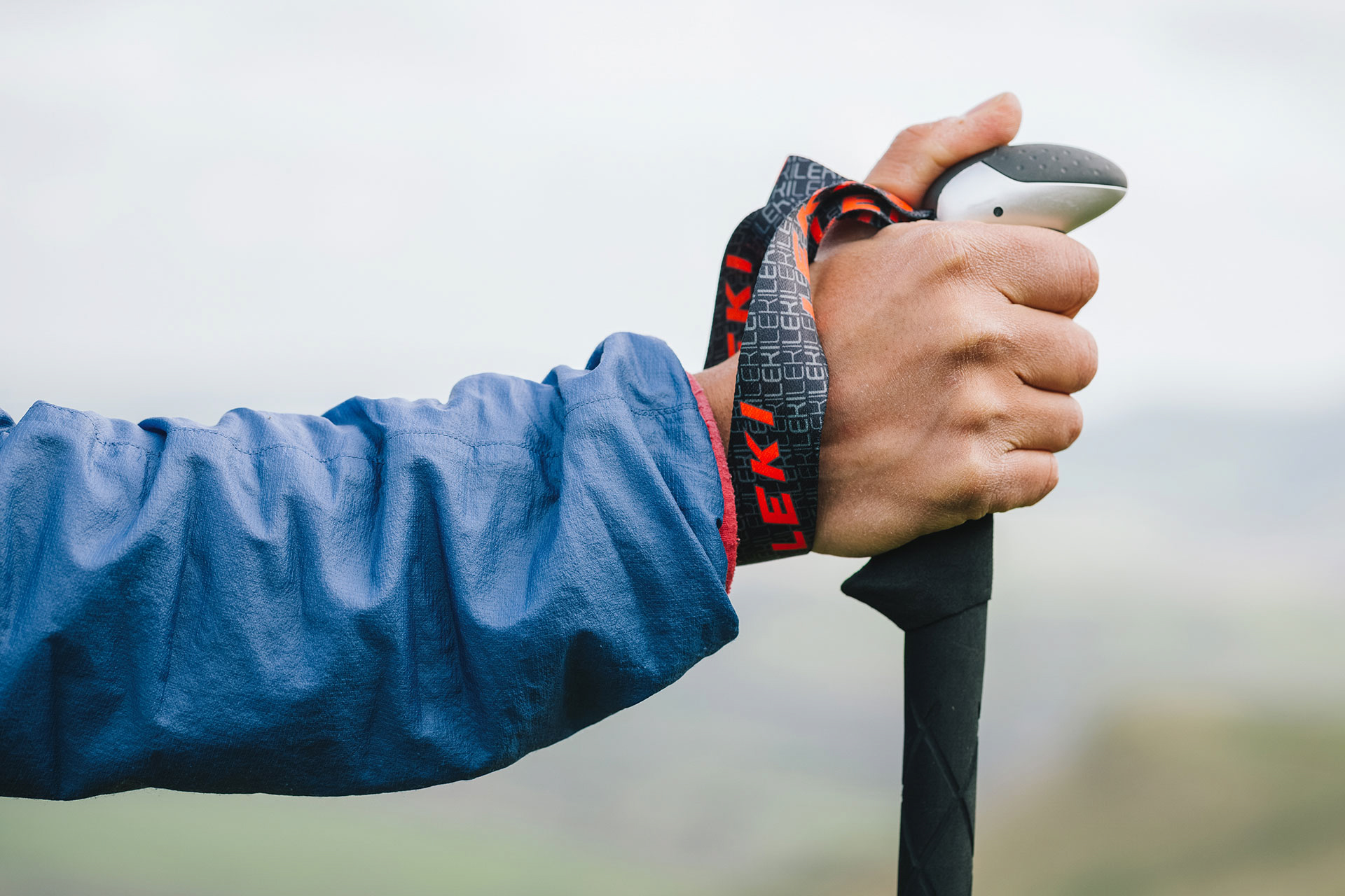 leki-micro-vario-carbon-walking-pole-006