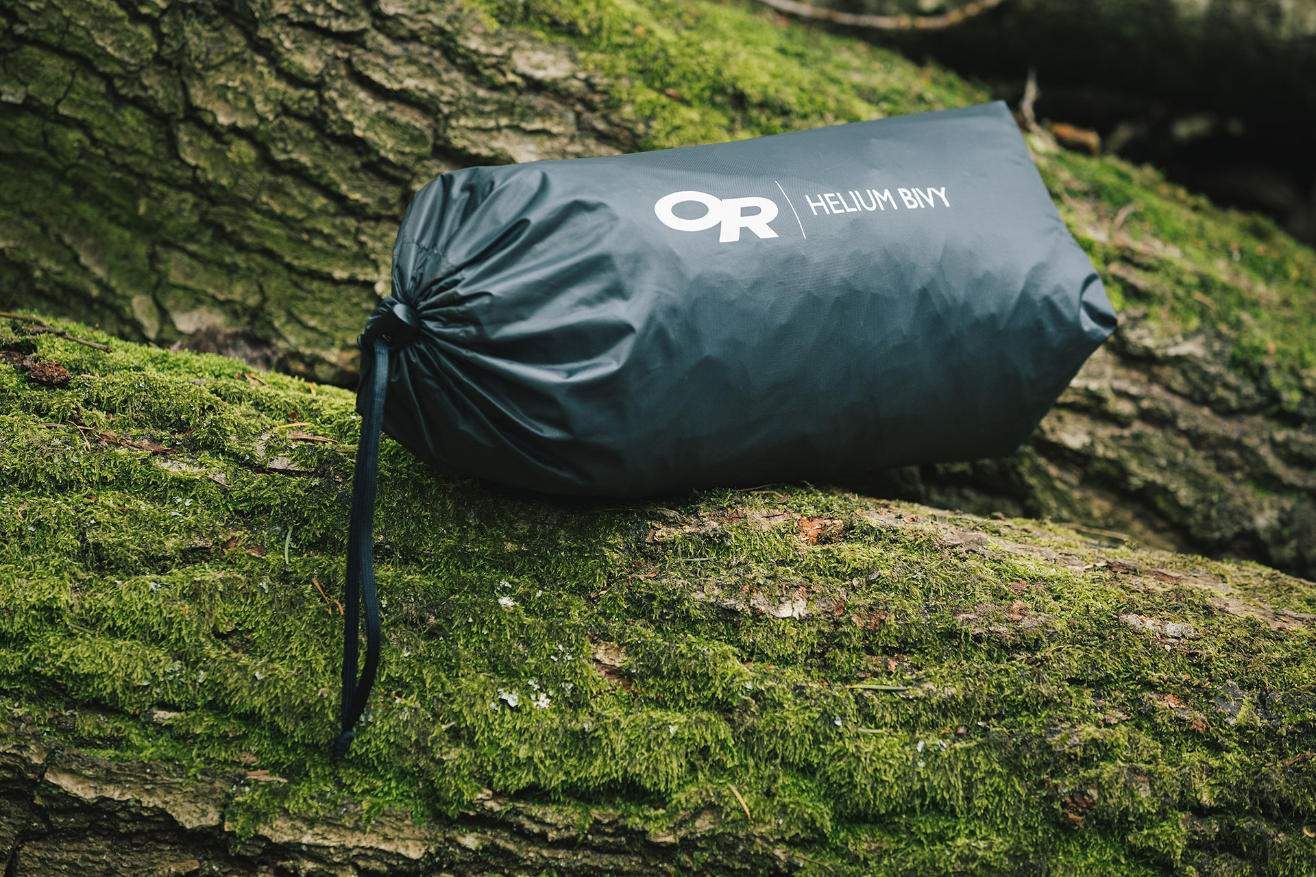 OUTDOOR RESEARCH Helium Bivy へリウムビビィ Gear Review: Outdoor Research Helium Bivy – Kitchi-Gami