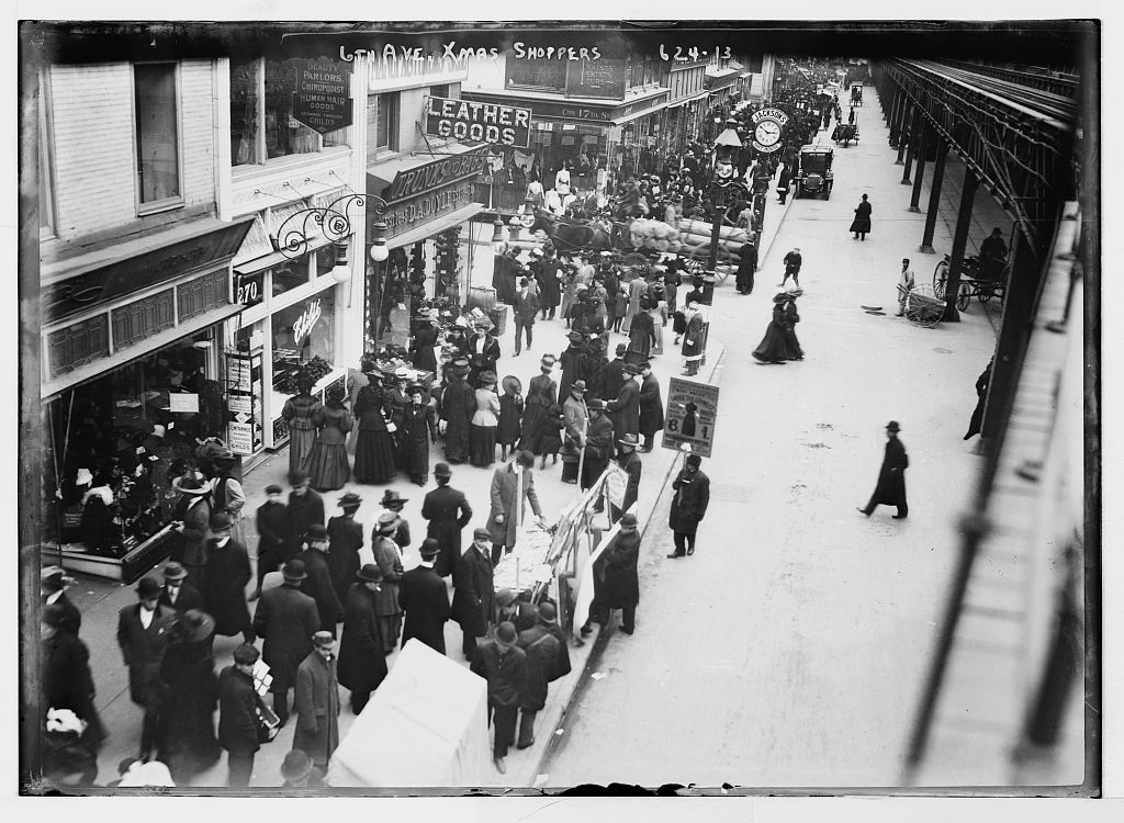 Christmas Shopping Black Friday