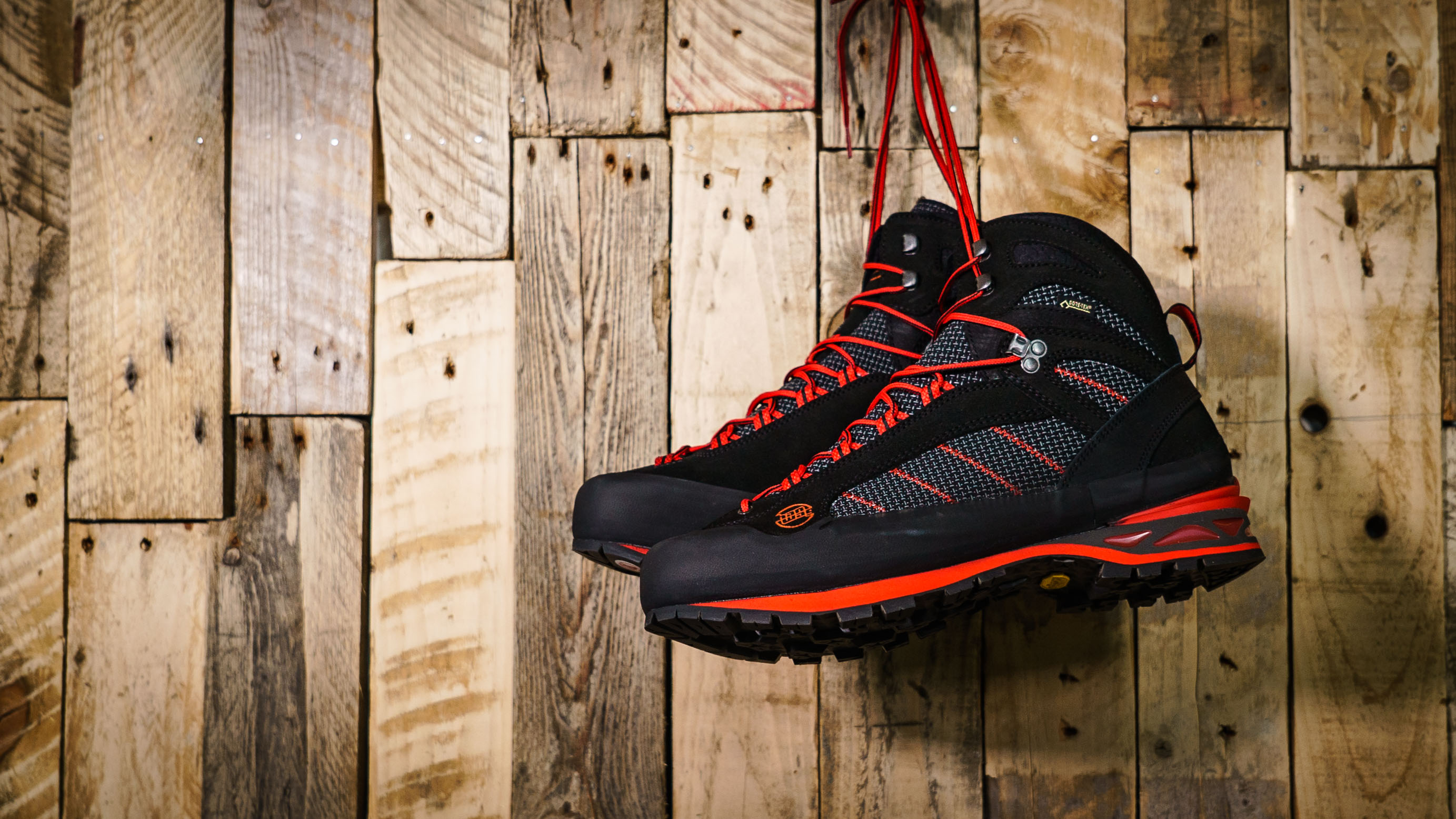 Best Mountaineering Boots Hanwag Makra Combi GTX