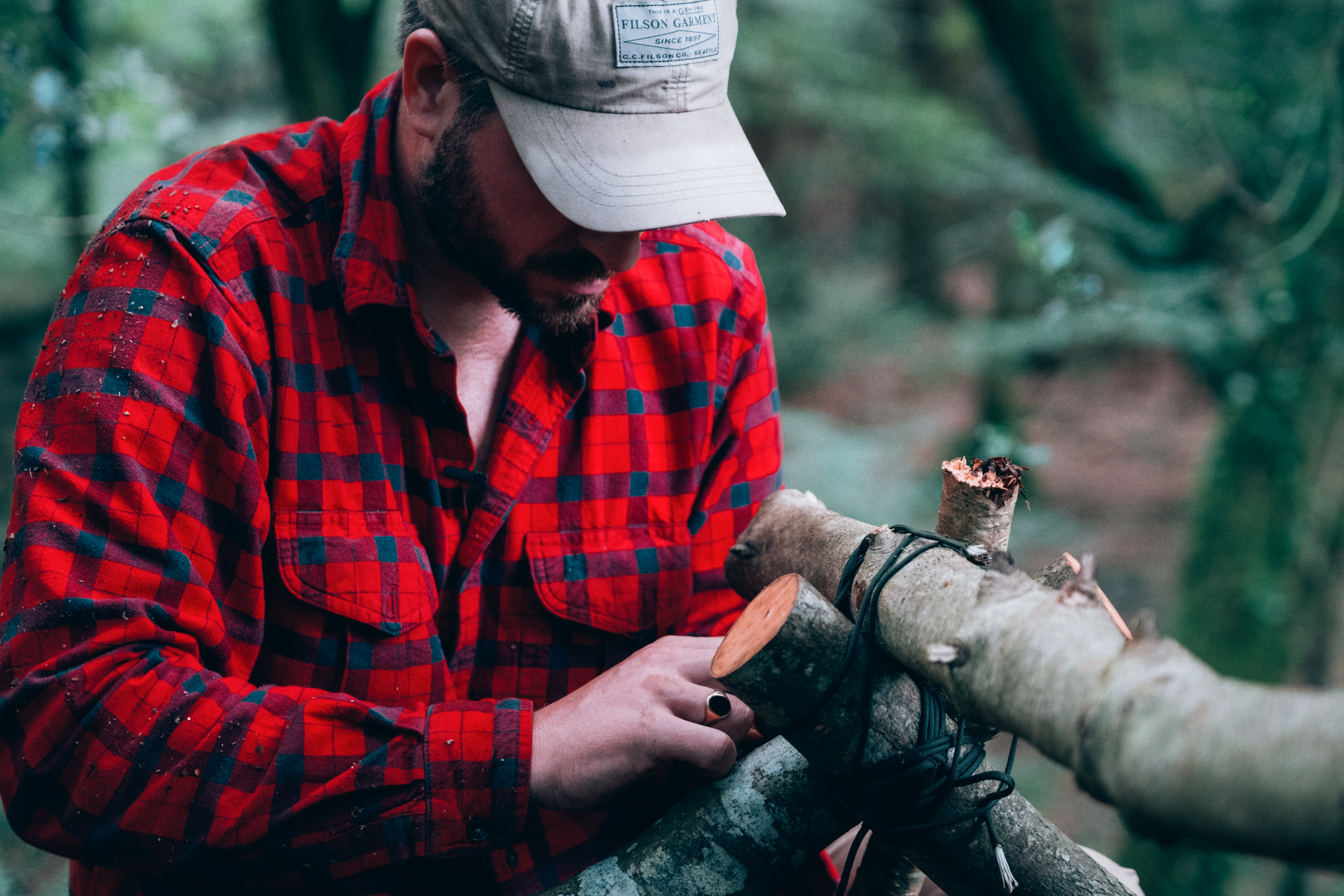 How To Build A Shelter | Bushcraft Tips