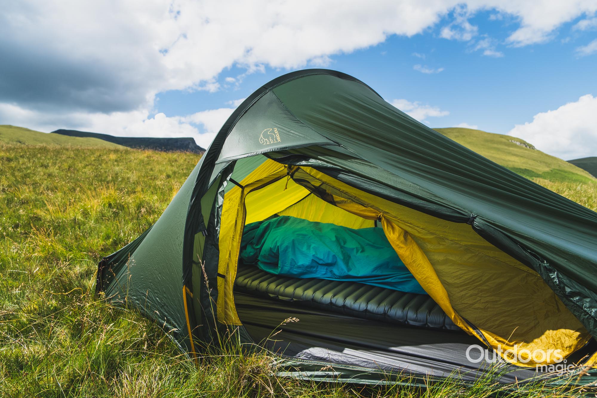Montbell Seamless Down Hugger Sleeping Bag | Review |