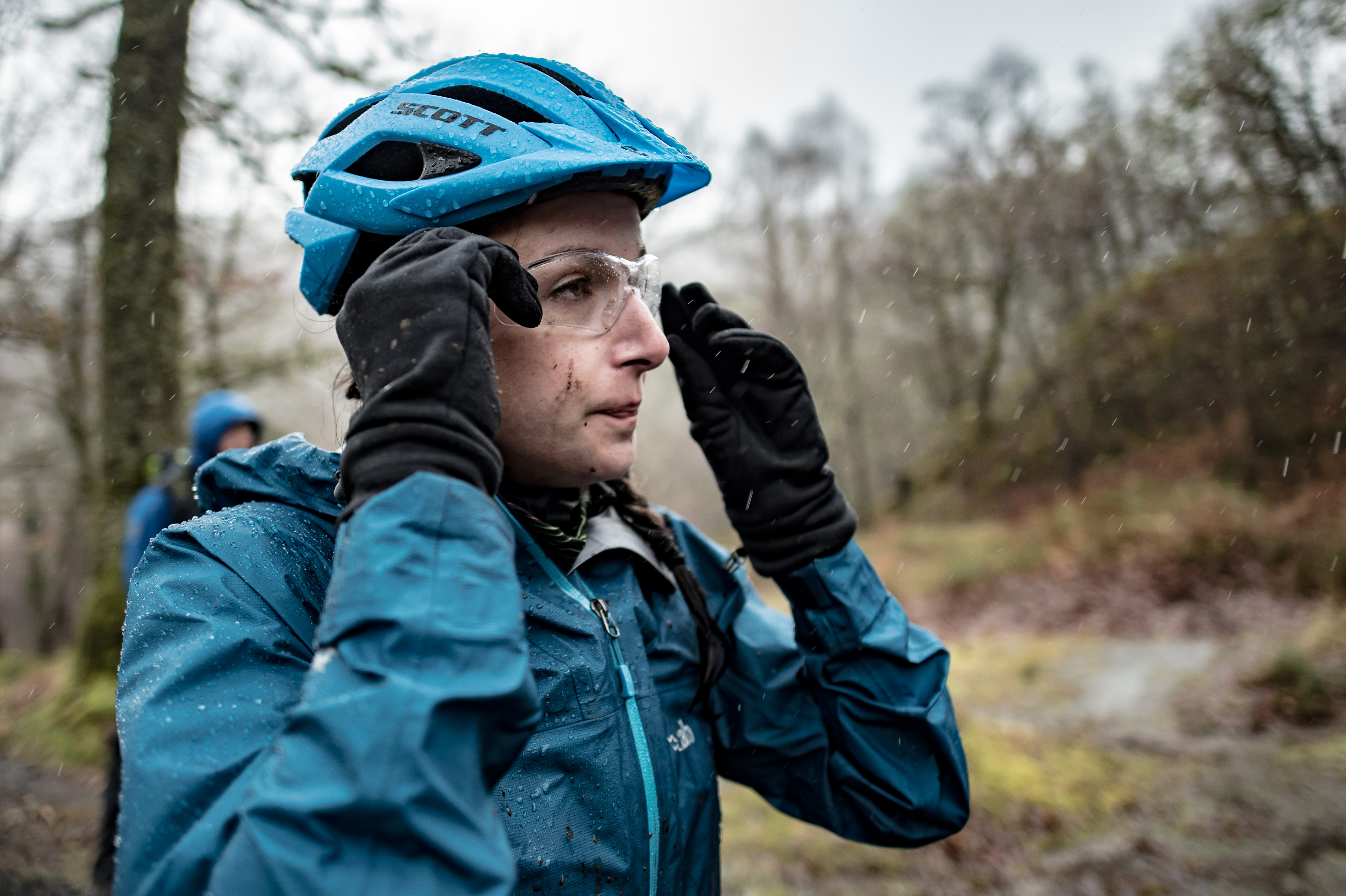 how to wash a waterproof jacket