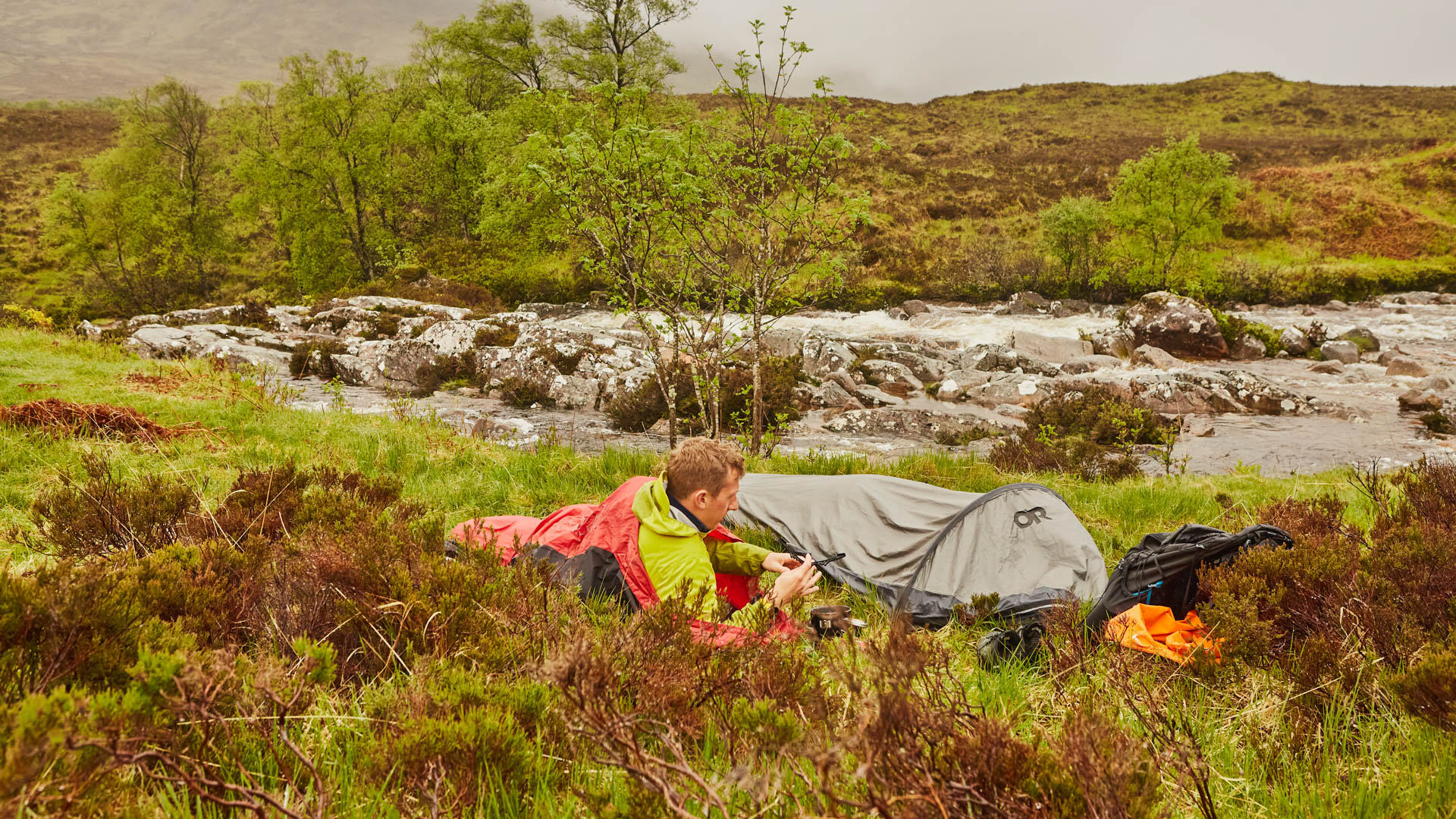 Outdoor Research Helium Bivy | Review | Outdoor Research Helium Bivy | Review |
