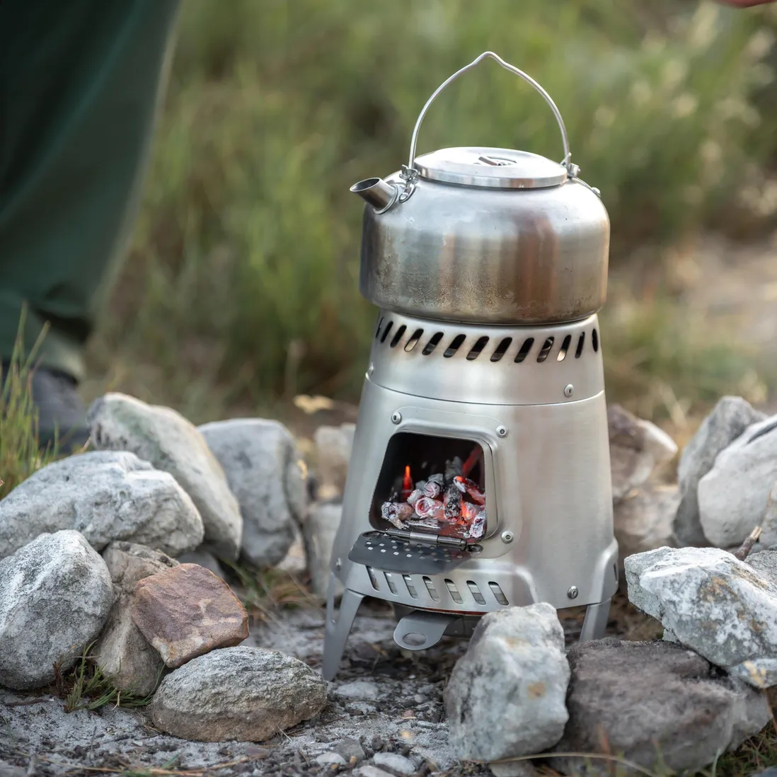 Best Fire Pits: Quechua Stainless Steel 500 Fire Pit
