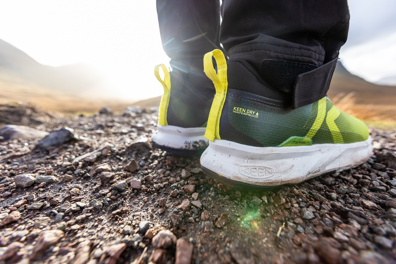 Keen 450 Dirt Hiking Shoe Review