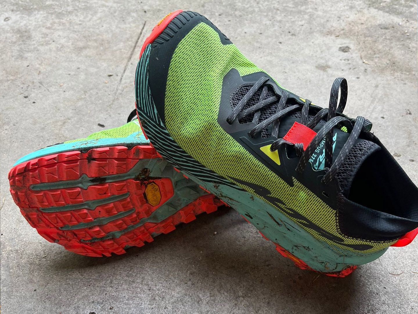 Altra Olympus 275