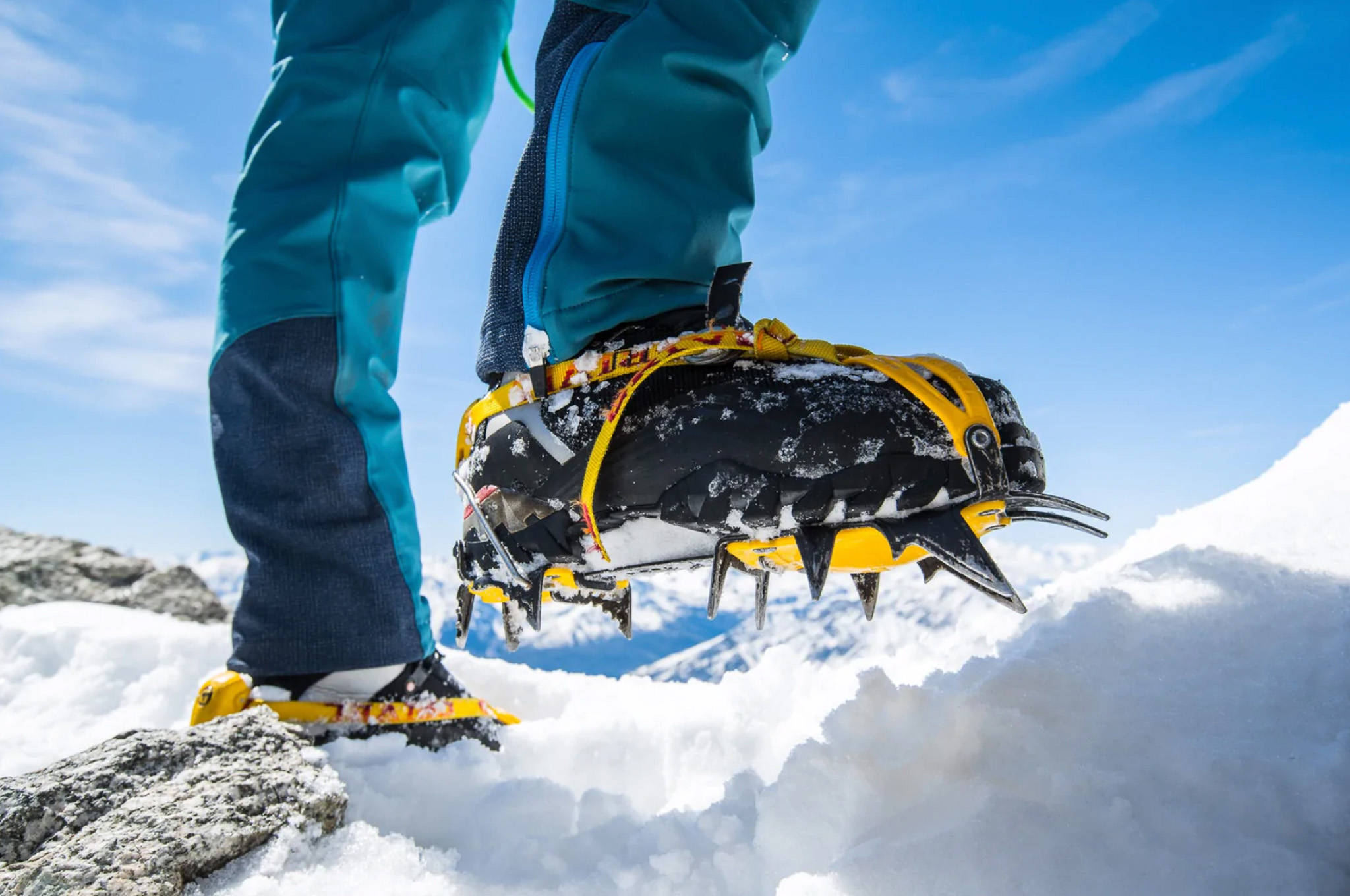 Best Crampons: Grivel G12 New Matic Evo